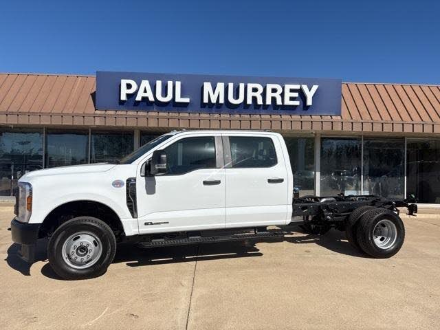 2026 Ford F-350 Super Duty Chassis
