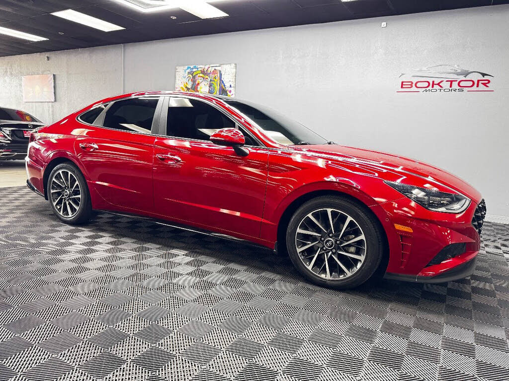 2022 Hyundai Sonata Limited FWD