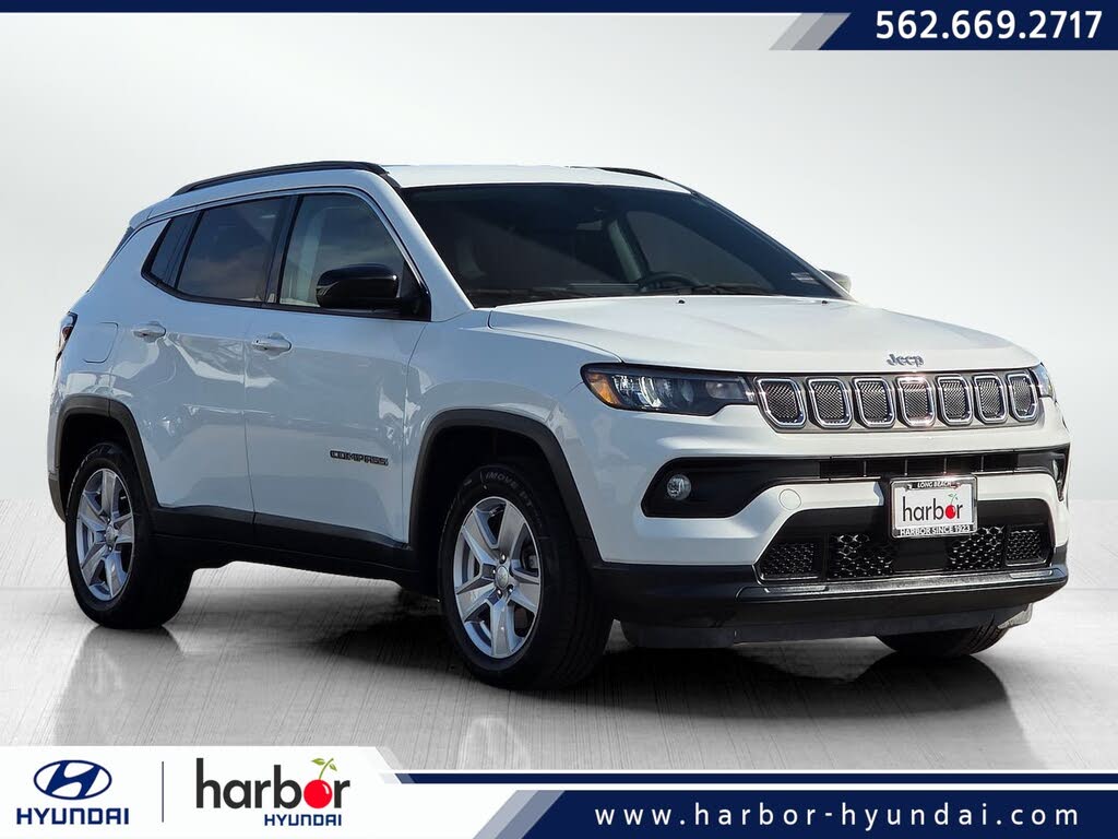 2022 Jeep Compass Latitude FWD