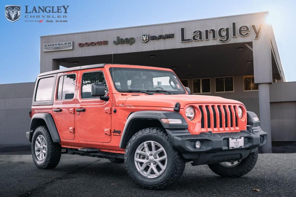 Jeep Wrangler Sport 4-Door 4WD 2023