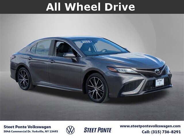 2024 Toyota Camry SE AWD