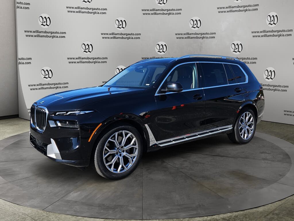 2025 BMW X7 xDrive40i AWD