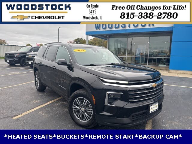 2025 Chevrolet Traverse LT FWD