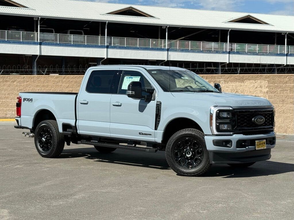 2026 Ford F-250 Super Duty Lariat Crew Cab 4WD