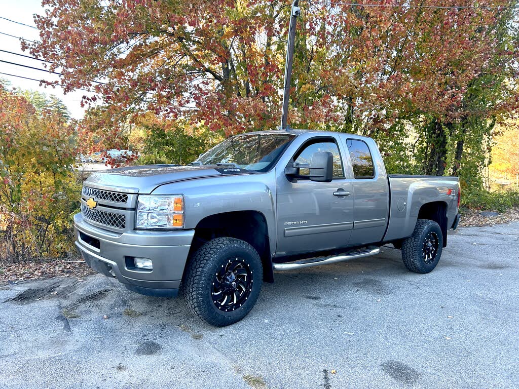 2013 Chevrolet Silverado 2500HD LT Extended Cab 4WD