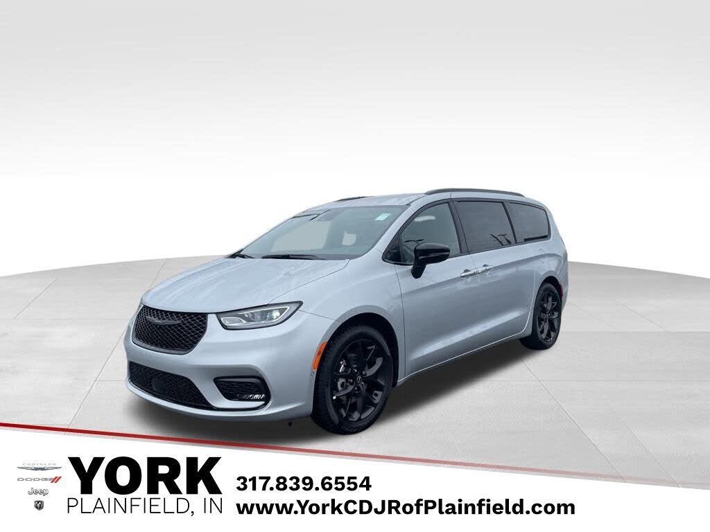 2026 Chrysler Pacifica Limited FWD