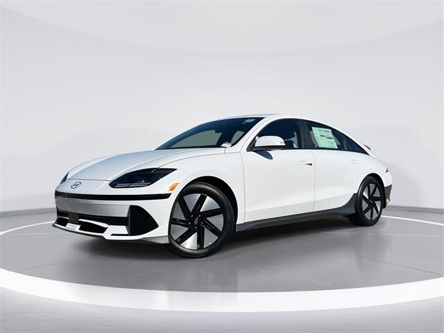2025 Hyundai Ioniq 6 SE RWD