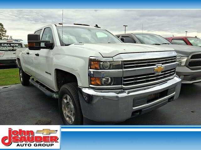 2016 Chevrolet Silverado 2500HD Work Truck Crew Cab 4WD