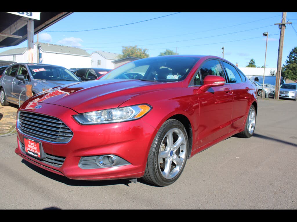 2015 Ford Fusion SE