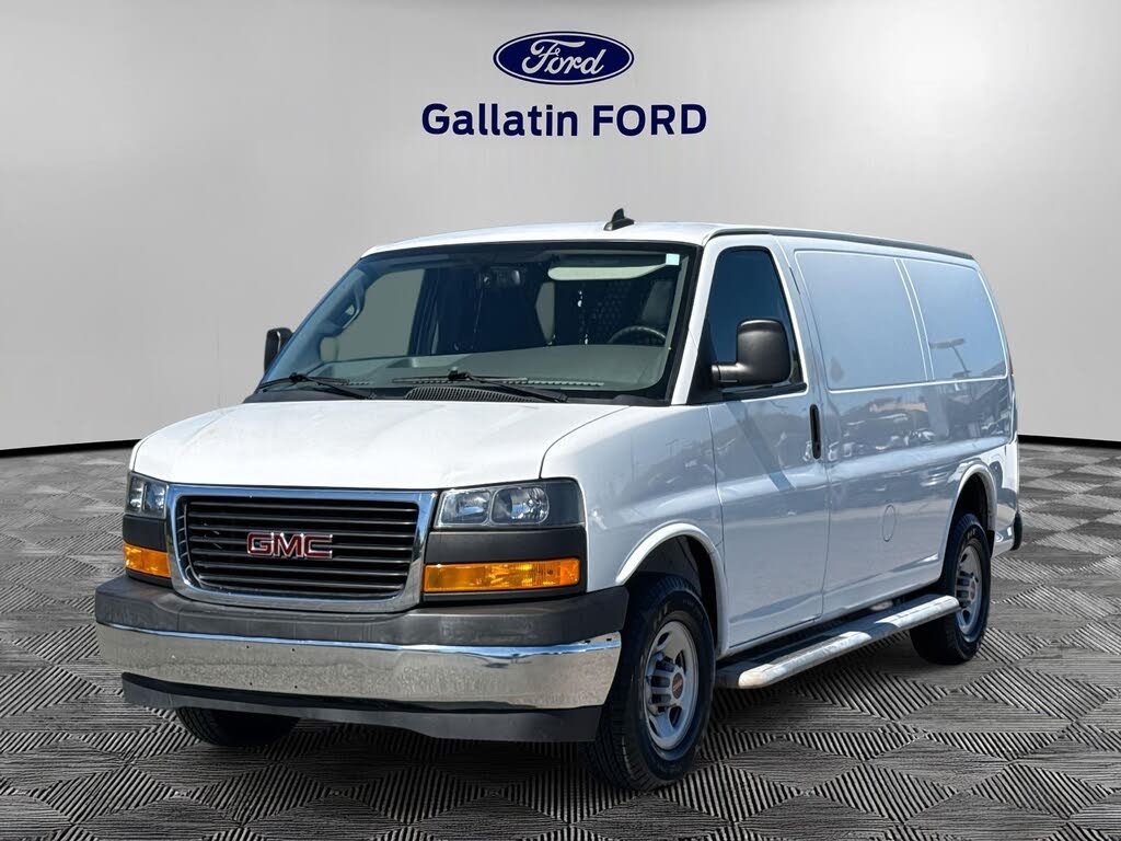 2022 GMC Savana Cargo 2500 RWD