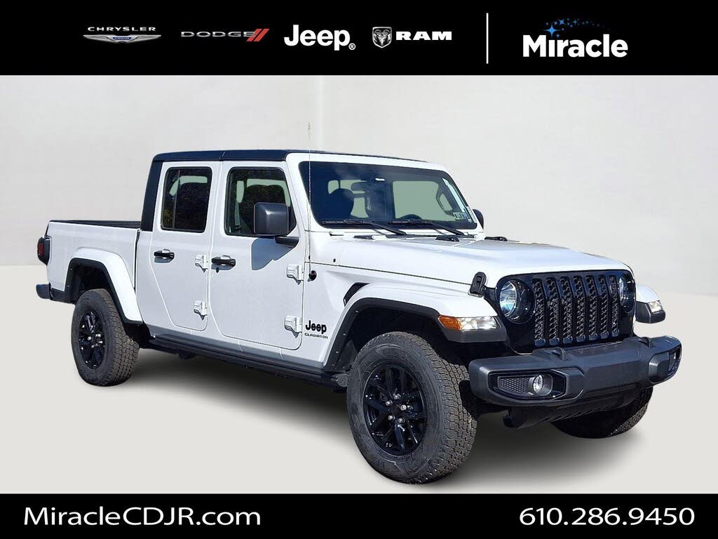 2022 Jeep Gladiator Altitude Crew Cab 4WD