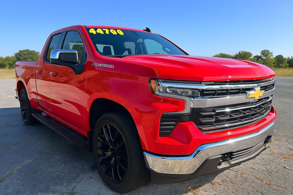 2024 Chevrolet Silverado 1500 LT Double Cab 4WD