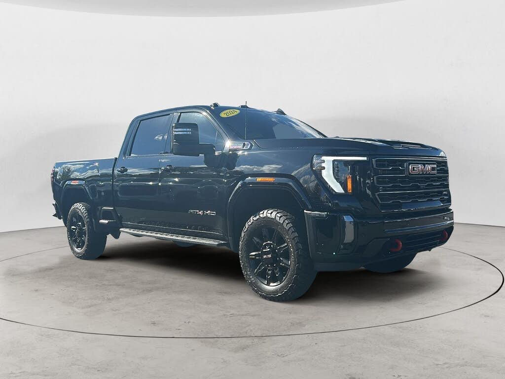 2024 GMC Sierra 2500HD AT4 Crew Cab 4WD