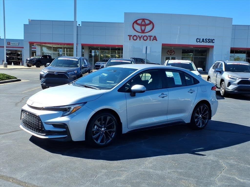 2025 Toyota Corolla SE FWD