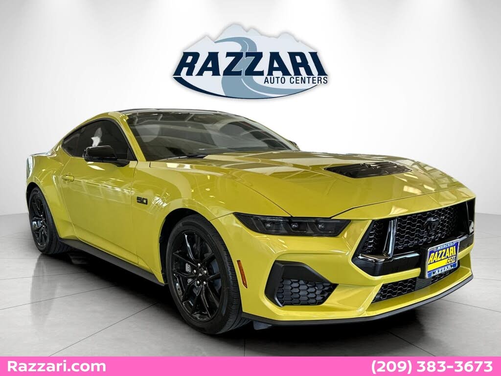 2025 Ford Mustang GT Premium Fastback RWD
