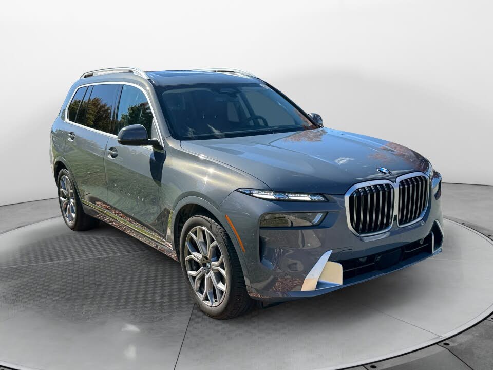 2025 BMW X7 xDrive40i AWD