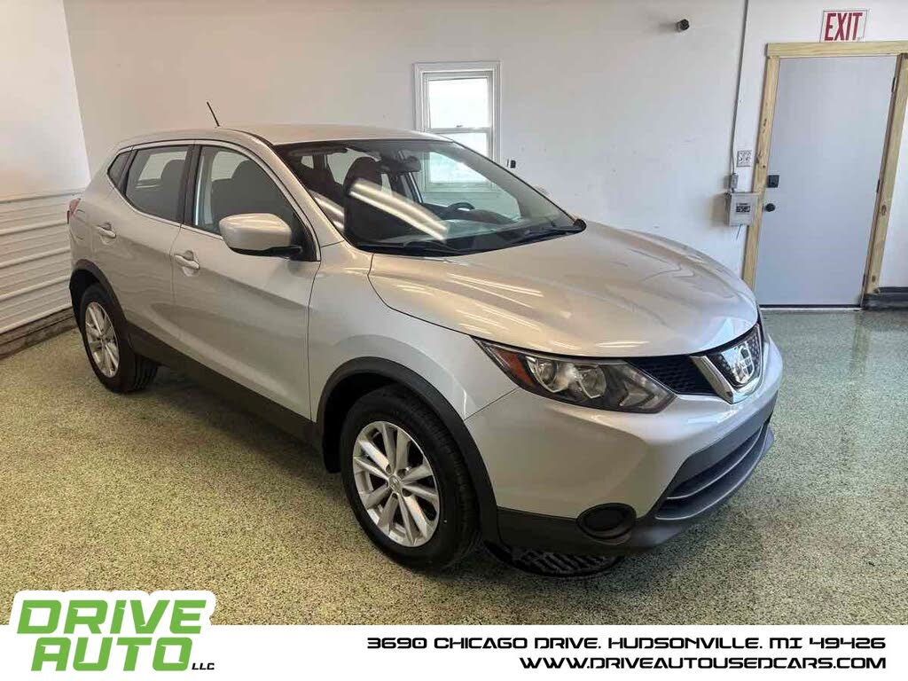 2018 Nissan Rogue Sport S AWD