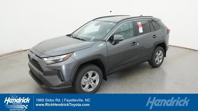 2025 Toyota RAV4 XLE FWD