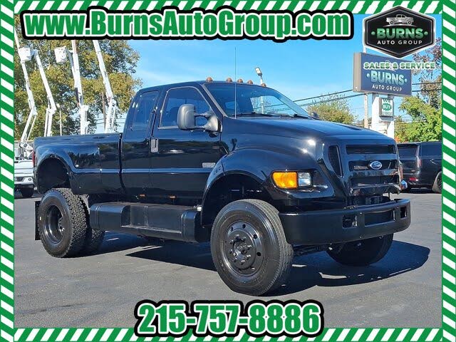 2006 Ford F-650 Super Duty XL SuperCab RWD