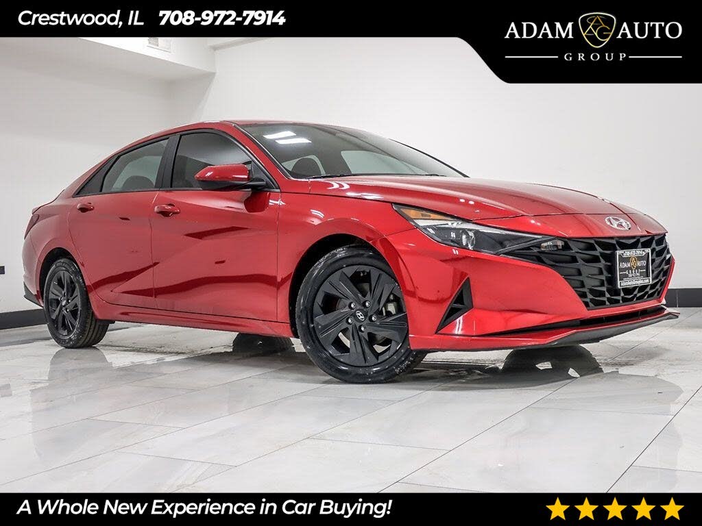 2022 Hyundai Elantra SEL FWD