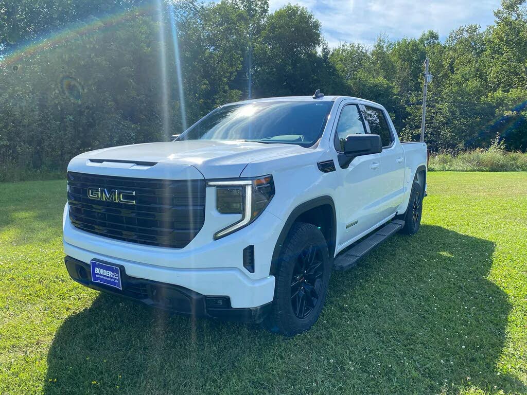 2023 GMC Sierra 1500 Elevation Crew Cab 4WD