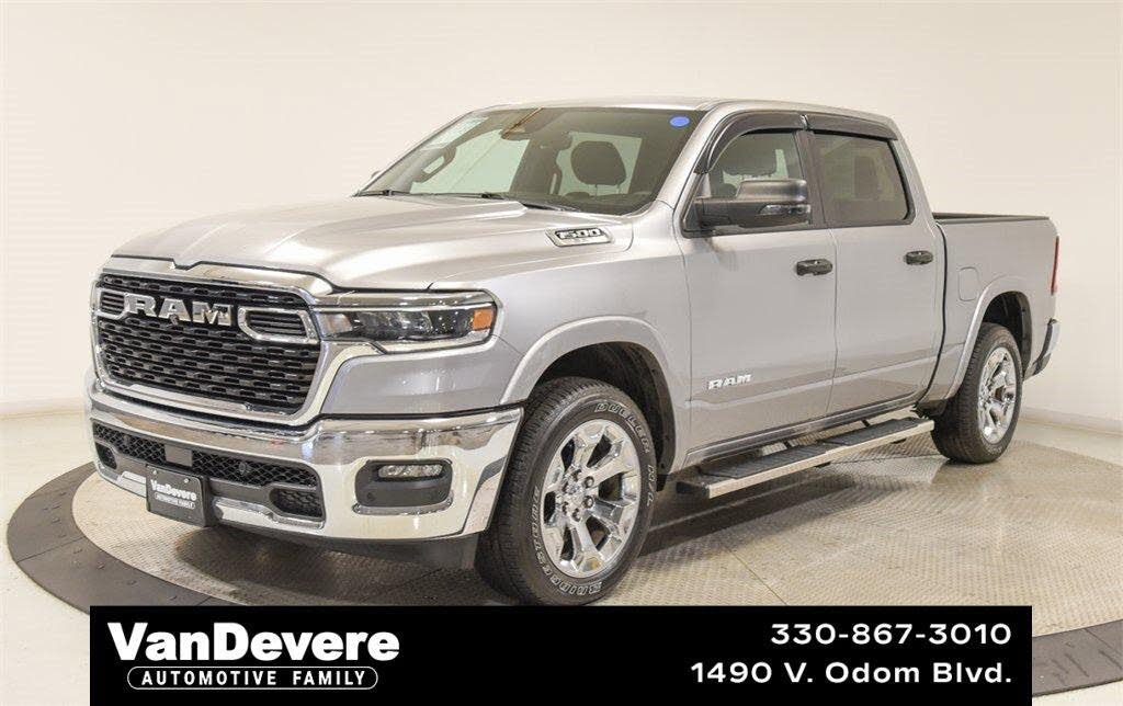 2025 RAM 1500 Big Horn Crew Cab 4WD