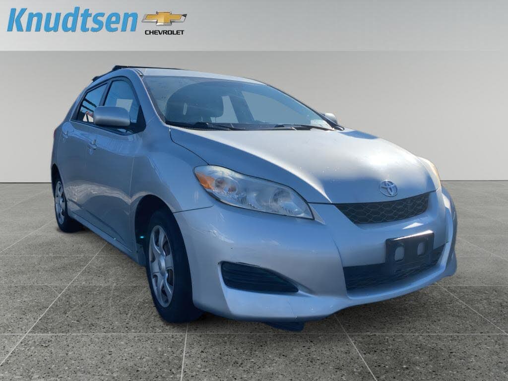 2009 Toyota Matrix FWD