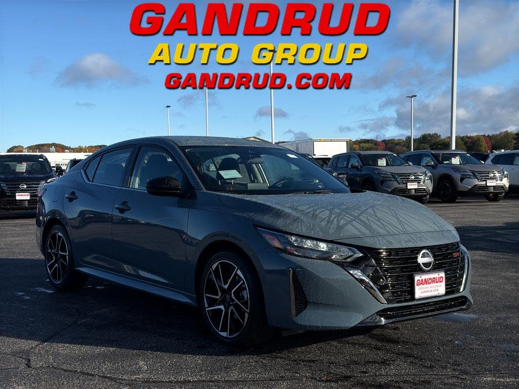 2025 Nissan Sentra SR FWD