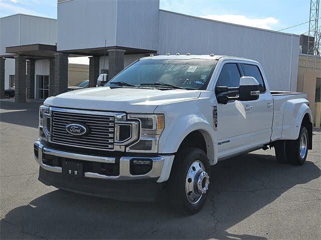 2022 Ford F-450 Super Duty Lariat Crew Cab LB DRW 4WD