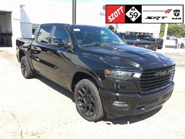 2026 RAM 1500 Laramie Crew Cab 4WD