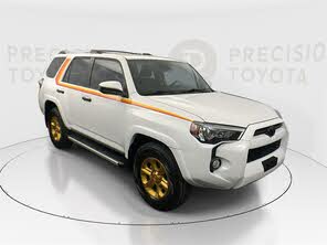 Toyota 4Runner SR5 RWD