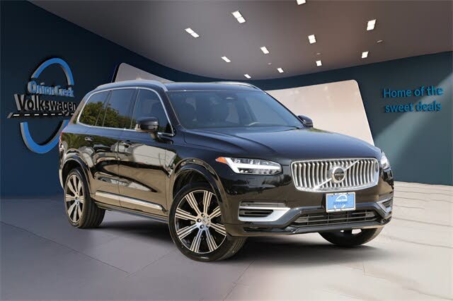 2024 Volvo XC90 Recharge T8 Ultimate Bright Theme 7-Passenger eAWD