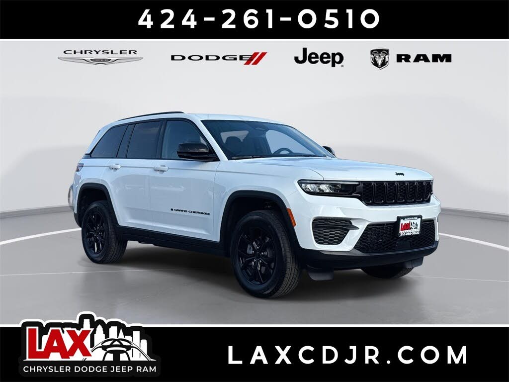 2025 Jeep Grand Cherokee Altitude RWD