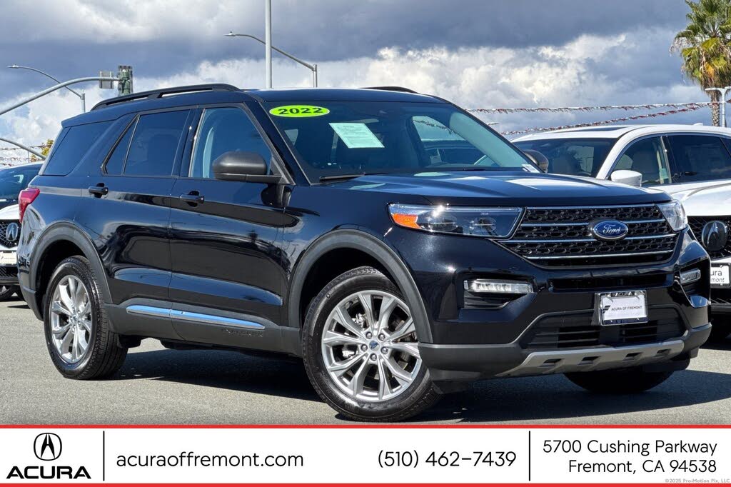 2022 Ford Explorer XLT AWD