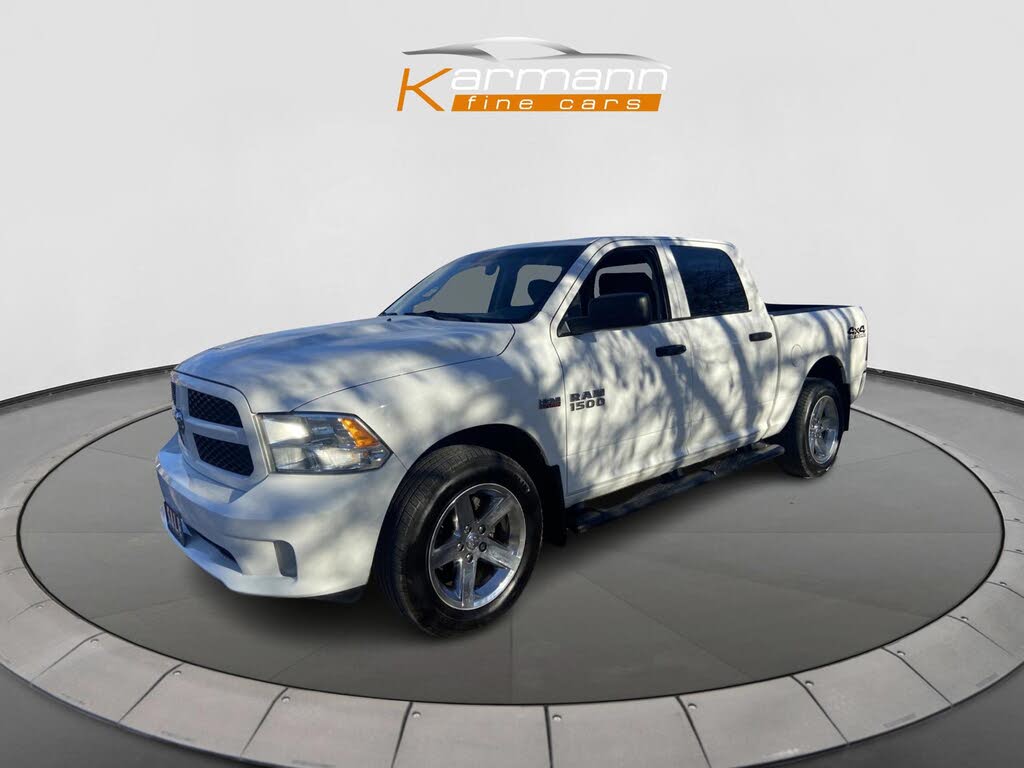 2018 RAM 1500 Express Crew Cab 4WD