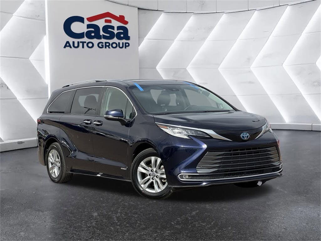 2021 Toyota Sienna Limited 7-Passenger FWD