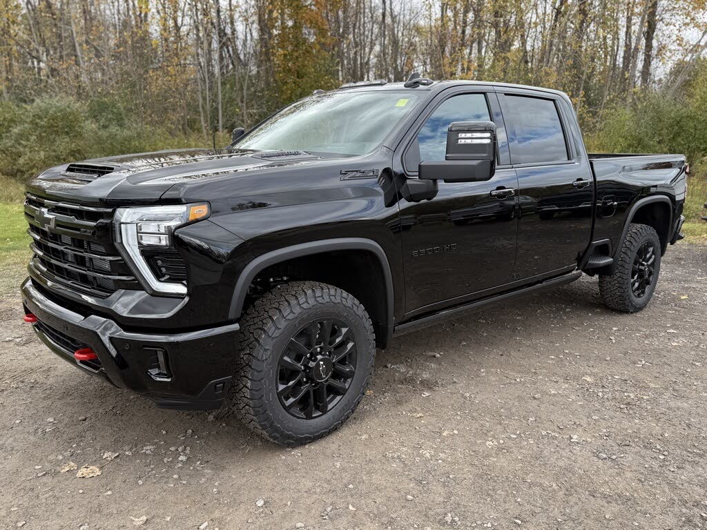 2026 Chevrolet Silverado 2500HD LTZ Crew Cab 4WD