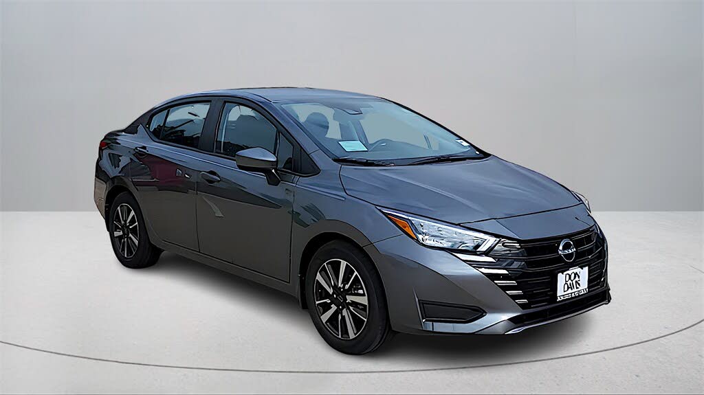 2025 Nissan Versa SV FWD