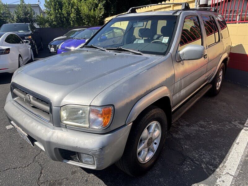 1999 Nissan Pathfinder 4 Dr SE Limited SUV (1999.5)