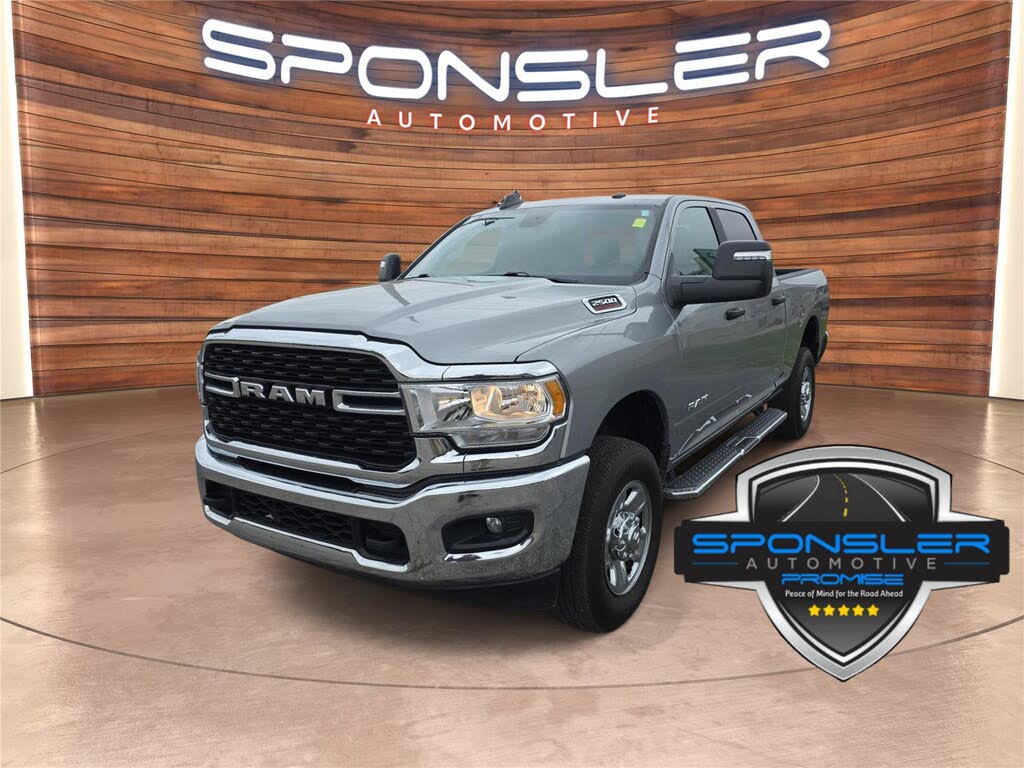 2024 RAM 2500 Big Horn Crew Cab 4WD