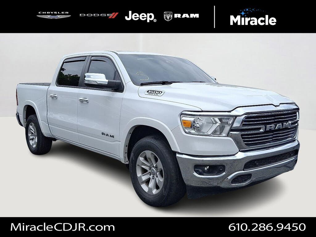 2022 RAM 1500 Laramie Crew Cab 4WD