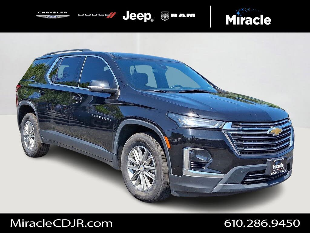 2023 Chevrolet Traverse LT Leather AWD