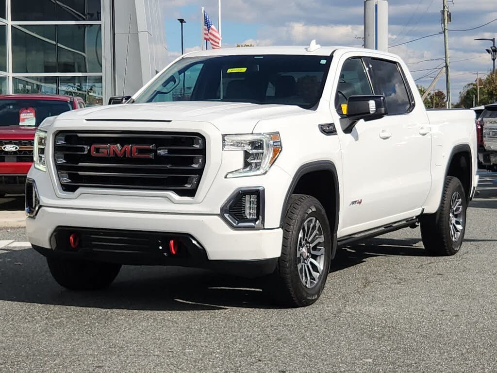 2021 GMC Sierra 1500 AT4 Crew Cab 4WD