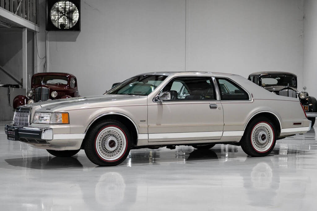 1990 Lincoln Mark VII Bill Blass