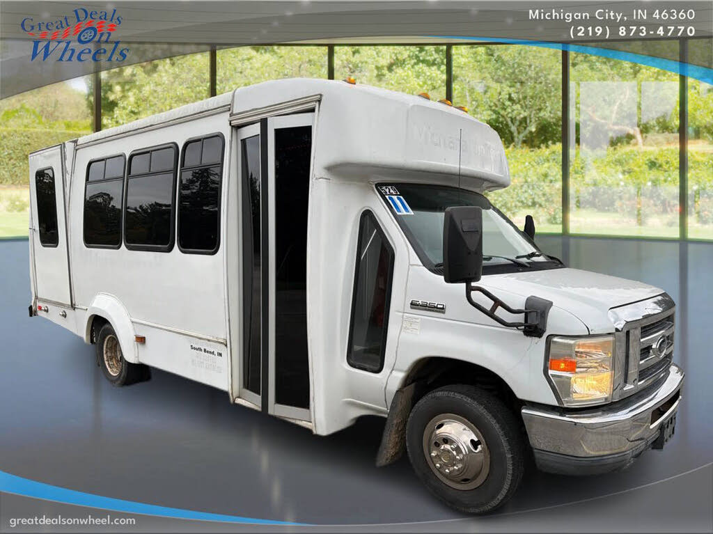 2011 Ford E-Series Chassis E-350 SD Cutaway 138 DRW RWD