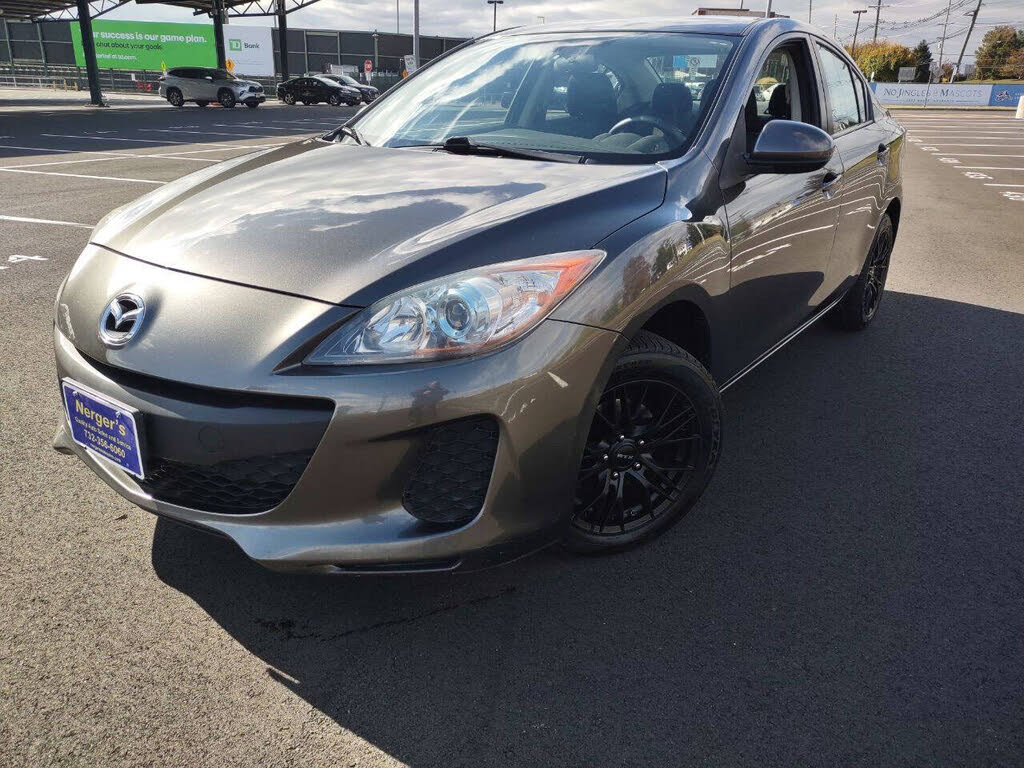 2013 Mazda MAZDA3 i Touring