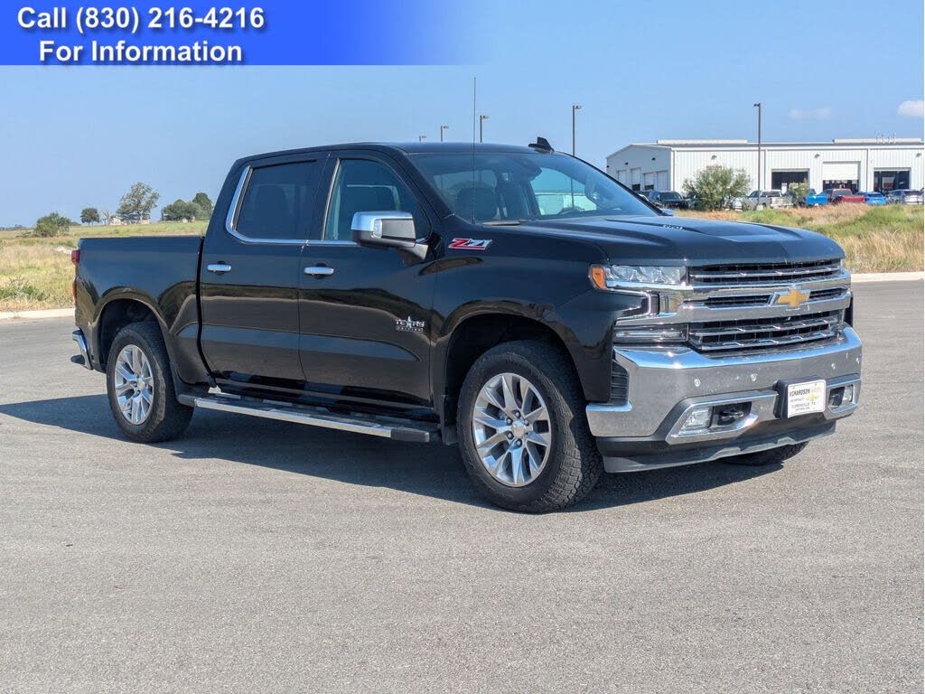 2022 Chevrolet Silverado 1500 LTZ Crew Cab 4WD