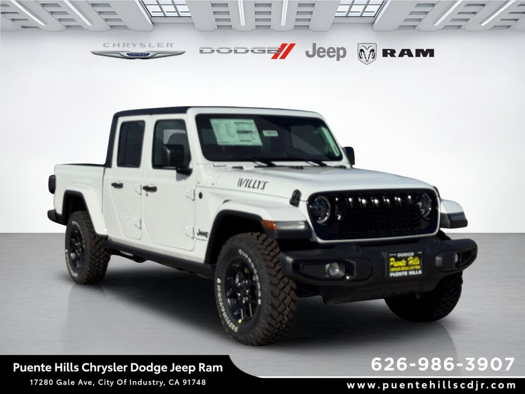 2025 Jeep Gladiator Willys Crew Cab 4WD