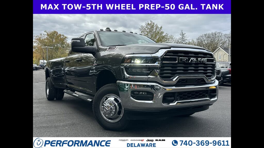 2026 RAM 3500 Tradesman Crew Cab LB DRW 4WD