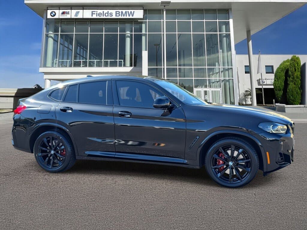 2024 BMW X4 M40i AWD